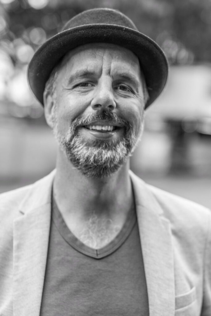 Rob van Overbruggen Ph.D. - Health & Vitality Expert
